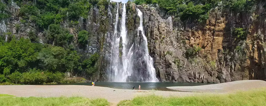 Cascade Niagara en famille à la Réunion