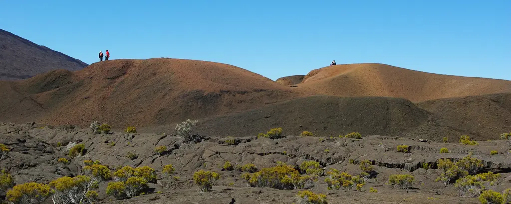 Balade en amoureux sur le cratère Formica Léo au Piton de la Fournaise 