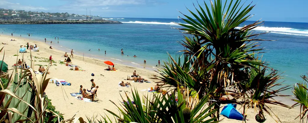 Plage de Saint-Pierre au sud de la Réunion