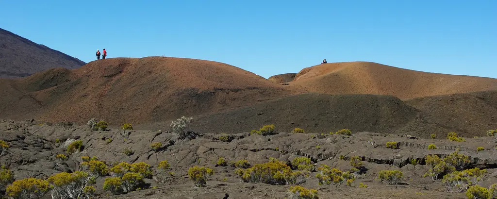 Cratère du piton de la Fournaise volcan actif de la Réunion 