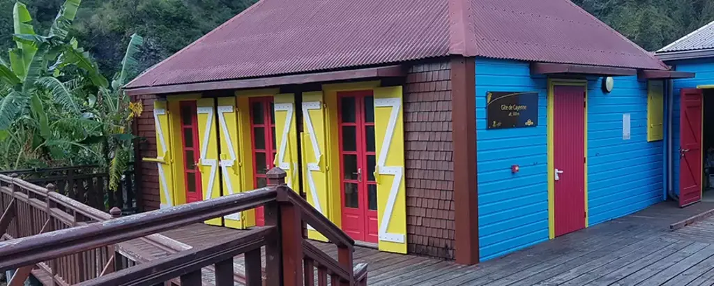 Gîte de Cayenne, étape du Trek dans le Cirque de Mafate