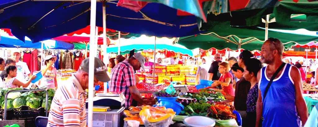 Marché typiquement créole de Saint-Paul 