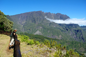 Piton des neiges depuis le gîte de Bélouve 