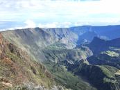 Le Grand Bénare, troisième plus haut sommet de l'île de la Réunion 